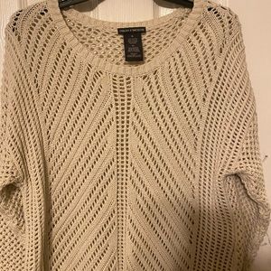 Chelsea and Theodore pullover sweater. Women’s size XL. Beige